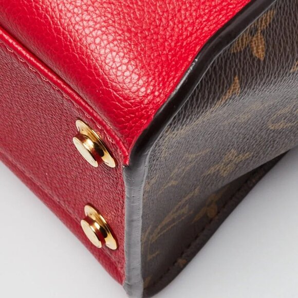 Louis Vuitton Red/Beige/Black Leather On My Side MM Bag - Picture 4 of 12